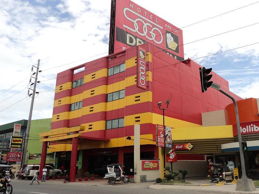 Hotel Sogo Cabanatuan Esterno foto